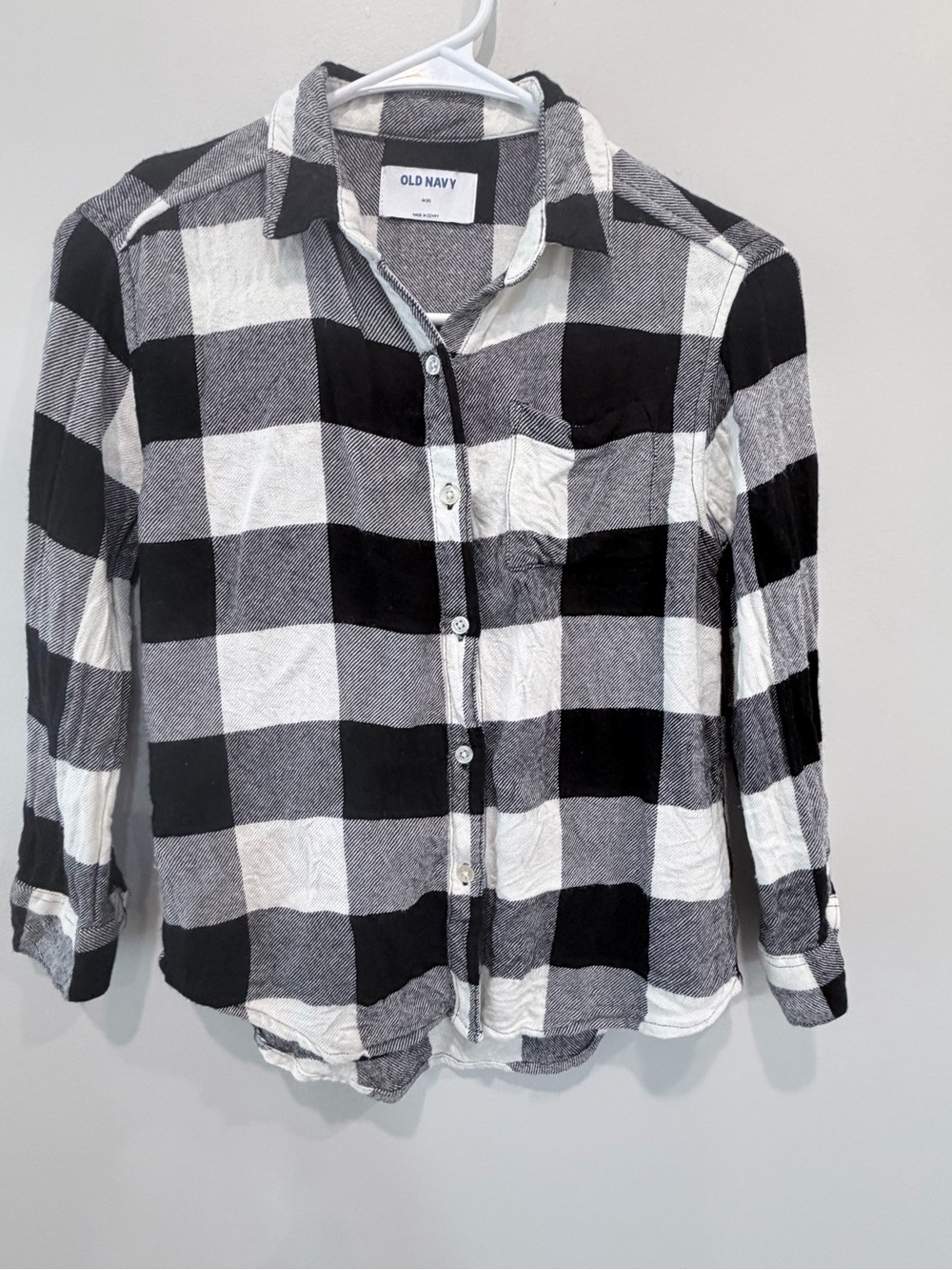 Old Navy Black & White Buffalo Plaid Button-Down Shirt